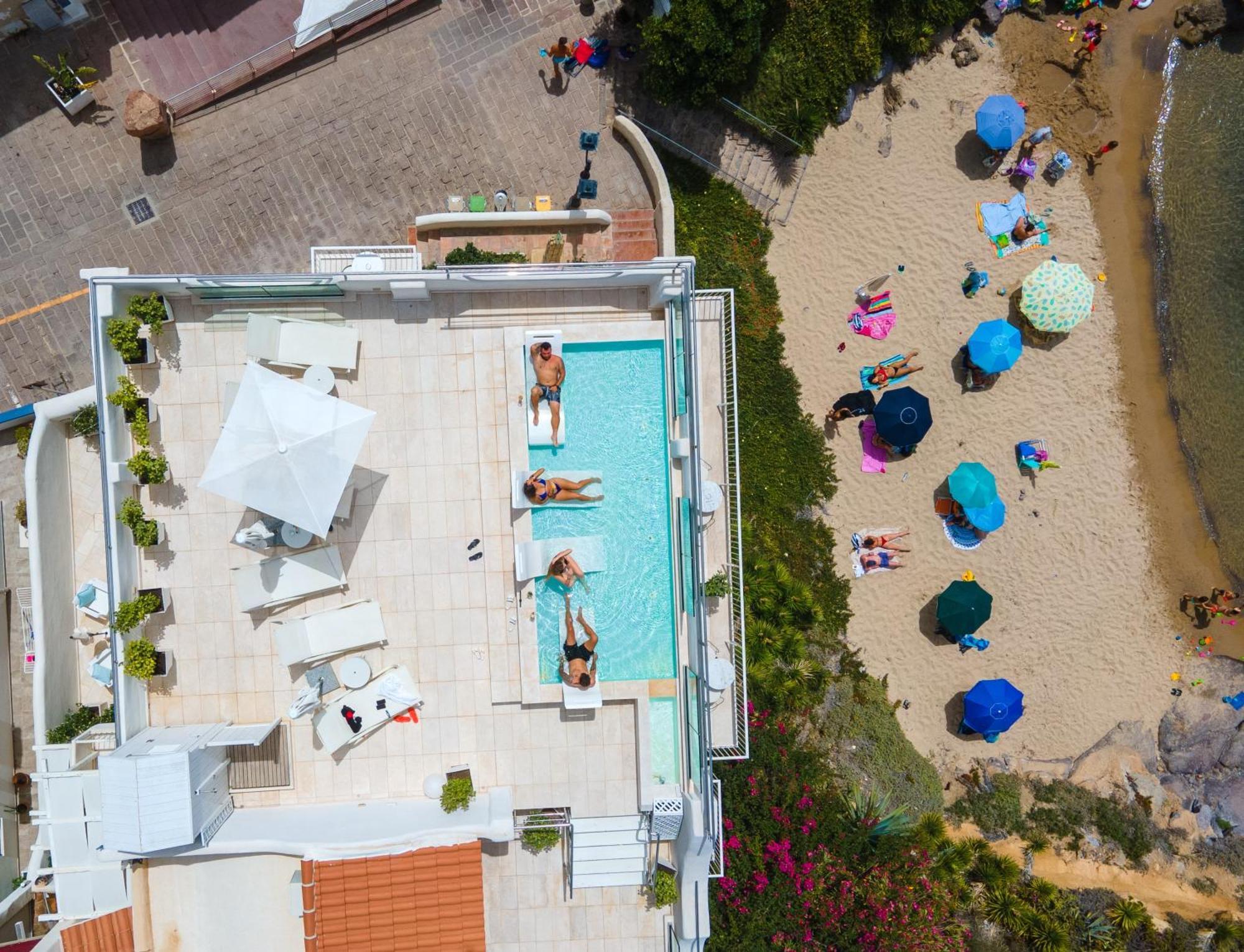 Relais La Ghinghetta Hotel Portoscuso Buitenkant foto